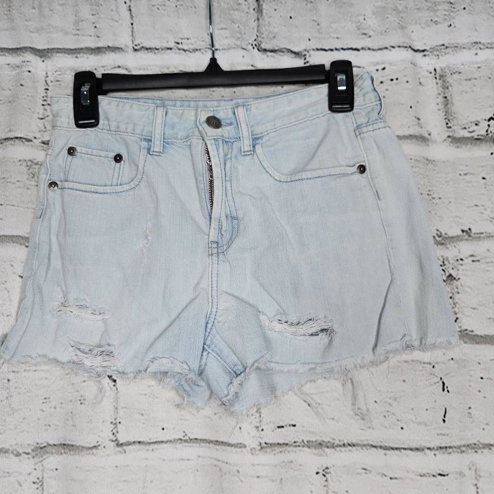 BP Denim Jean Shorts Distressed Juniors Size 3 Light Wash 100% Cotton